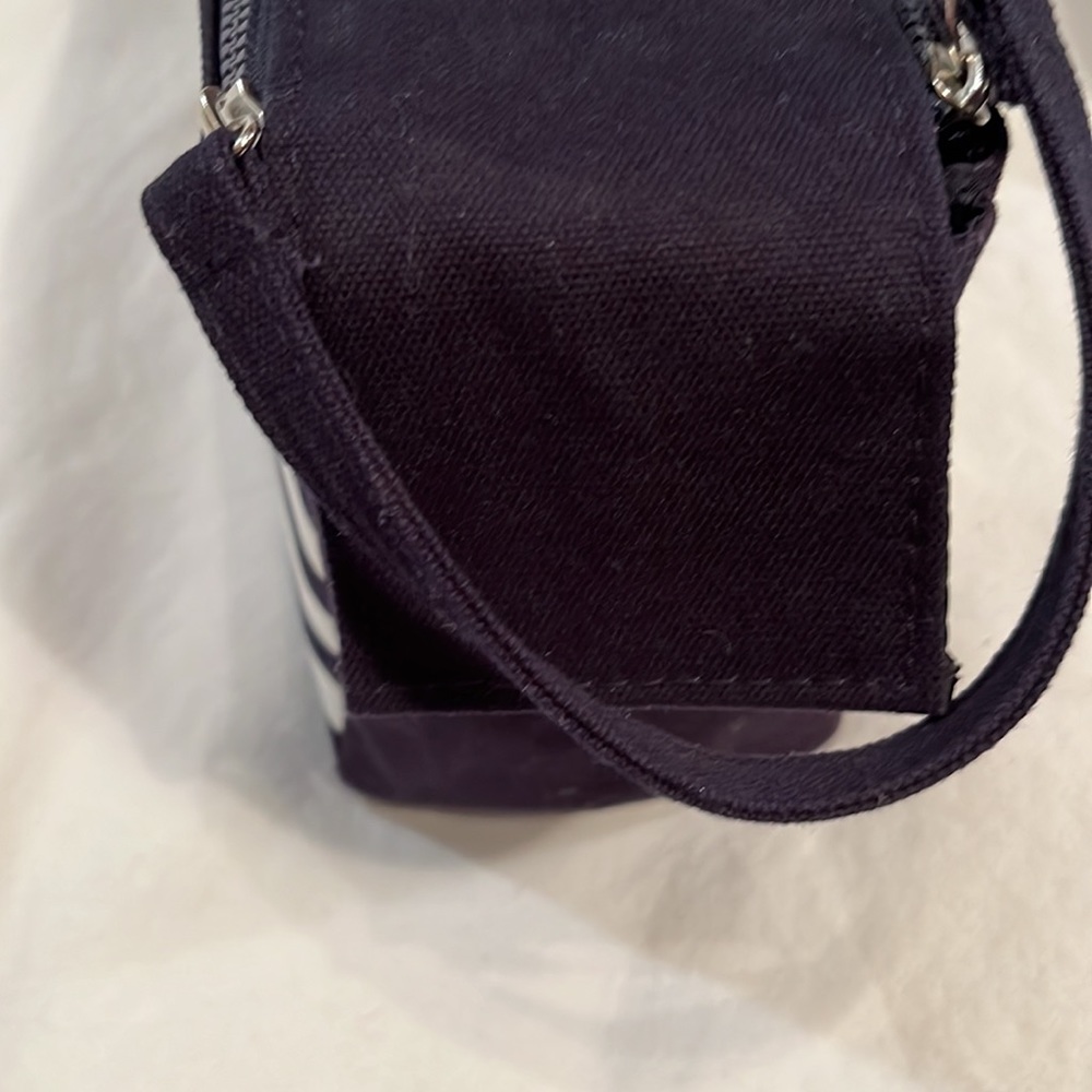Jean Paul Gaultier toiletries travel bag navy w/white stripes - Picture 10 of 11